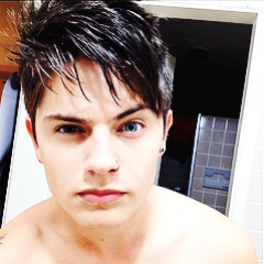 christesudo's profile picture. tão gato que nem parece brasileiro \ seguida pelo chris dia 22 de janeiro de 2014 as 14h19 ♡