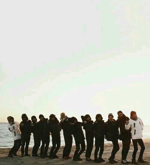 EXO/BTS/BEAST/WINNER/IU/SISTAR                               ててたんべくちゃん사랑해                        BTS会No.183