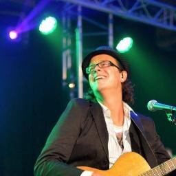 Creative mind, Composer&Musician | Founder of https://t.co/9whlqdAASU | Social media Advisor/trainer | So-Me Consulting | Co-Chair TEDxEde | Entrepreneur