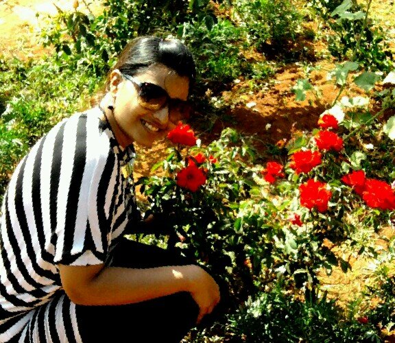 shab11may's profile picture. 