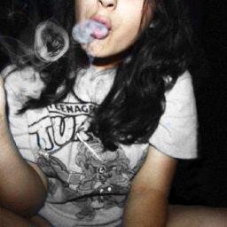 mylilwonder's profile picture. mwah