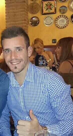 Cuenta Oficial de Alejando Cruz.                  Si por tonto me caigo, por hijo puta me levanto.  Instagram: Alexcc26
