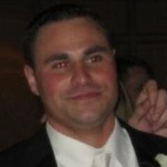 BrianDowlingTT's profile picture. Husband, Father and sales enthusiast with a lush front lawn