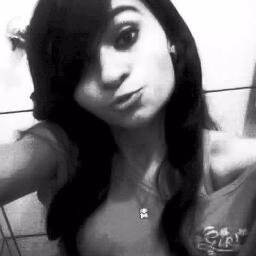amo ouvir musica , sou legal , fofa , e muitas pessoas gosta da minha amizade ;)