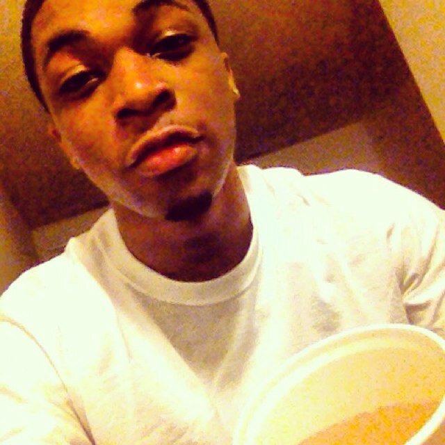 Im Broke Baby I Aint Got No Money!!! #MobLife. Free Dink ,Free Domo, Free Reo ...R.I.P Jay, R.I.P Bman