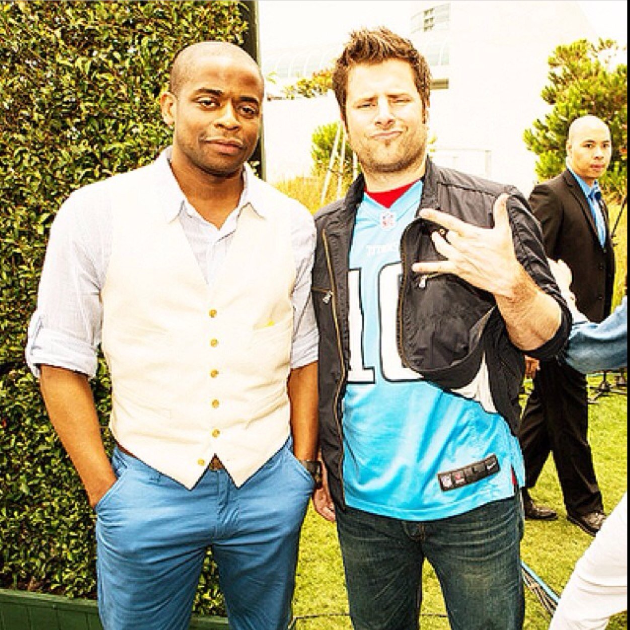 Psych Fanpage INSTAGRAM: @thepineapple_psychos ~also fanpage The show may be over, but the fans never die