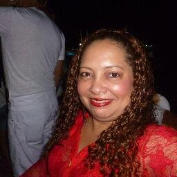 rosianesarraf's profile picture. 