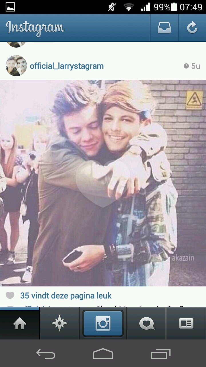 Larry Stylinson is in a closet made of glass. Everyone can see it but they can't get out. C'mon @harry_styles and @louis_tomlinson xx Don't fuck with Larry.