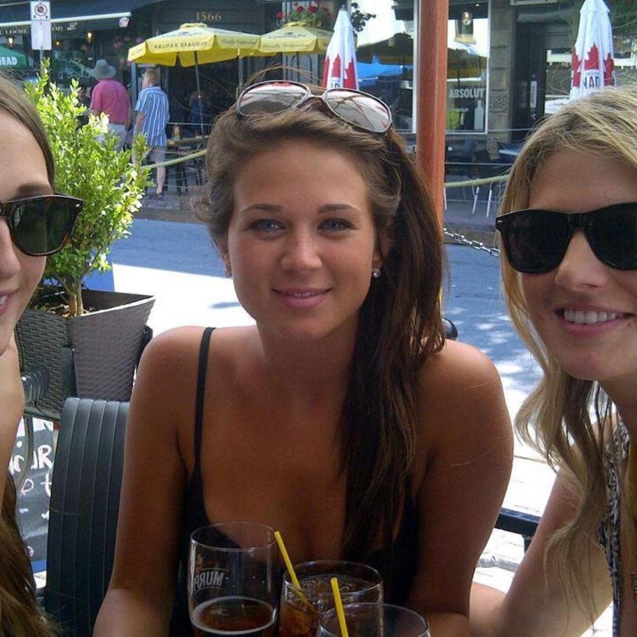 LauraDilny's profile picture. 