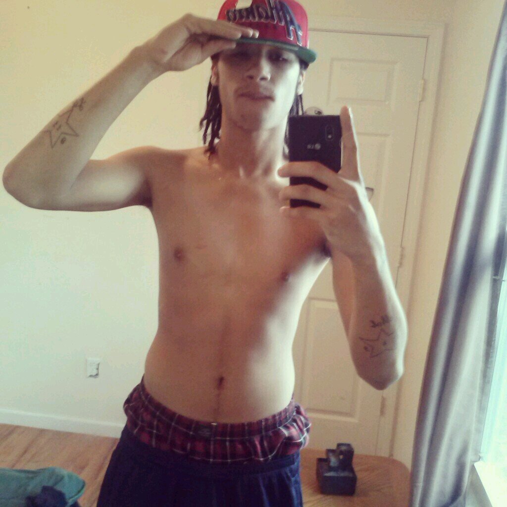 L's up to them hittas,Houston rockets all day, patriots all day, #Team New England#M.I.T.M#MoneyTon$ Young and getting it $#M.O.B L.I.F.E ent.