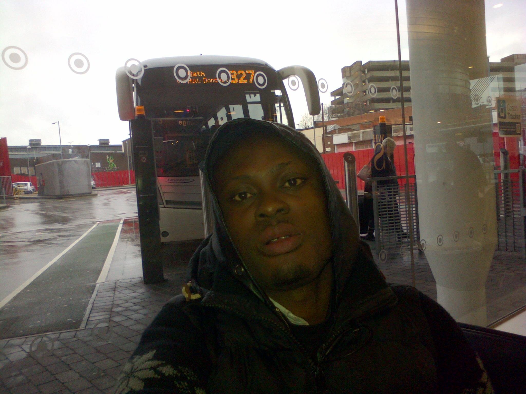 fabianiykeson's profile picture. 2 people that fail in life... the one that listens to every body and the one that listens to no body..