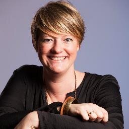 Initiatiefnemer en coördinator @PresentAlmelo. Enthousiast. Doe waar je goed in bent.Christen. Creatief. Sociaal ondernemend. Leerling. Ont-moeten. Hardlopend.