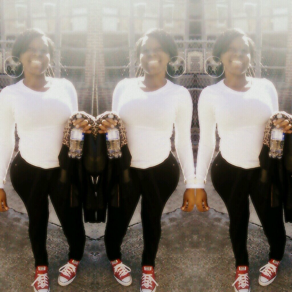 Follow Me On Ig : @BitchhItssChaunn && Kik : @BitchhItssChaun