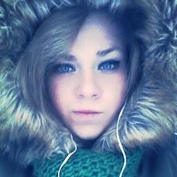 engi_a's profile picture. Diva