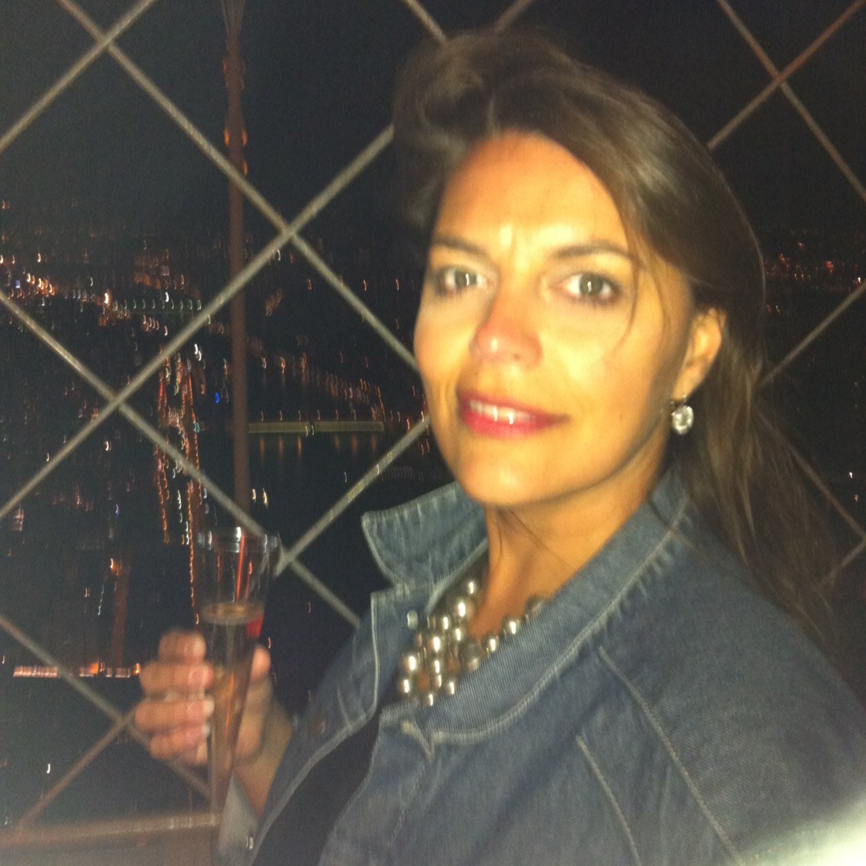 Superwoman masquerading as mother, unofficial taxi driver, dog walker and cocktail maker. Surviving mainly of on a diet of gin and tonic. Views are all my own .