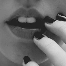 My music taste is bi-polar. I'm addicted to music and art. I speak my mind, offended by anything I say? Don't listen.  
http://t.co/Y9CajLsexw…