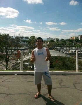 VieiraWest's profile picture. 