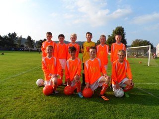 Play in Perth and Kinross Youth Football Association League. Team ethos development not results. Sponsors McDonalds, Dave Peebles Electrical and RGW play.