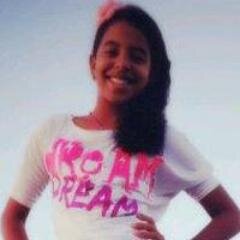 me gusta @austinmahone me gusta estar con mis amigas comparti con ellas en todo si no te gusta mi biografia no la veas