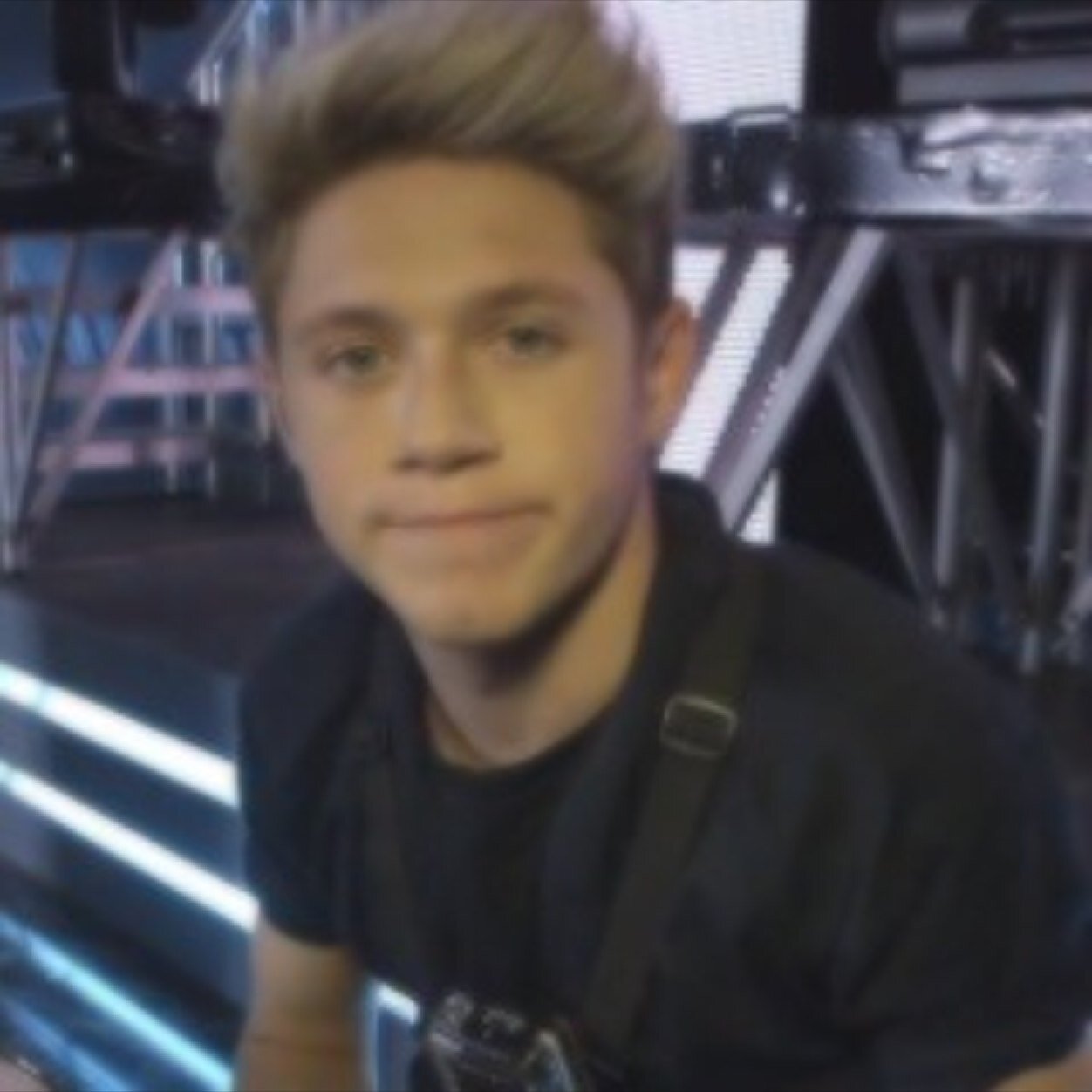 @jazzniall