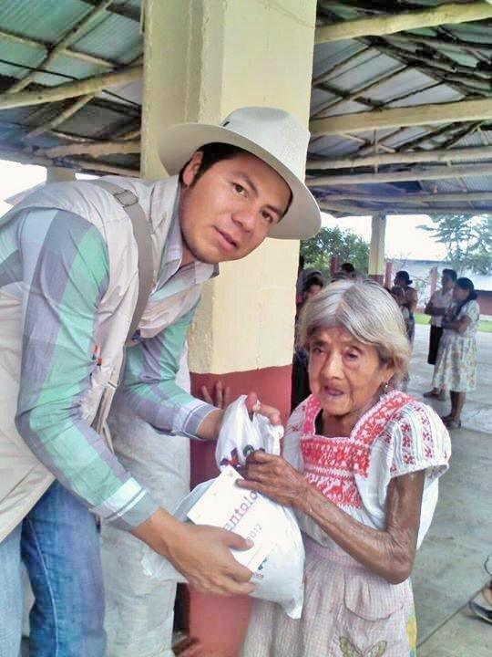 Metzco de Corazón!!! Delegado Distrital de @Red jovenes x Hgo. Encabezando el liderazgo estatal nuestro amigo @Roberto Nuñez V.