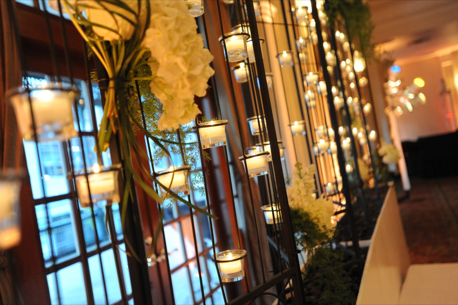 Enjoy planning events - love a great wedding!!