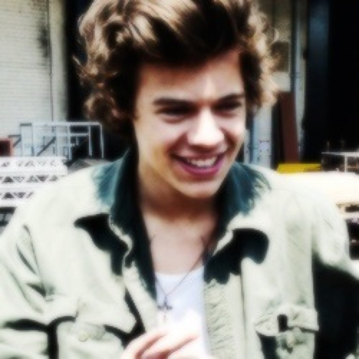 I JUST GAVE YOU A FREE FOLLOW PLEASE GO FOLLOW @cabellonarry PLS THANK YOU ILY