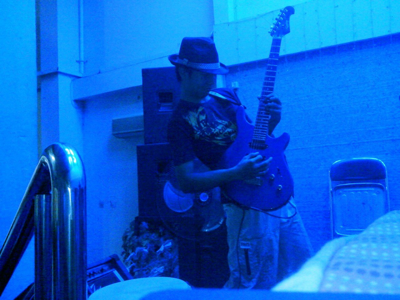 Music is a sound of a life,that contain our mind,spirit,n feeling
NO SMOKING AREA!!!!!!!!!!!!!!!!