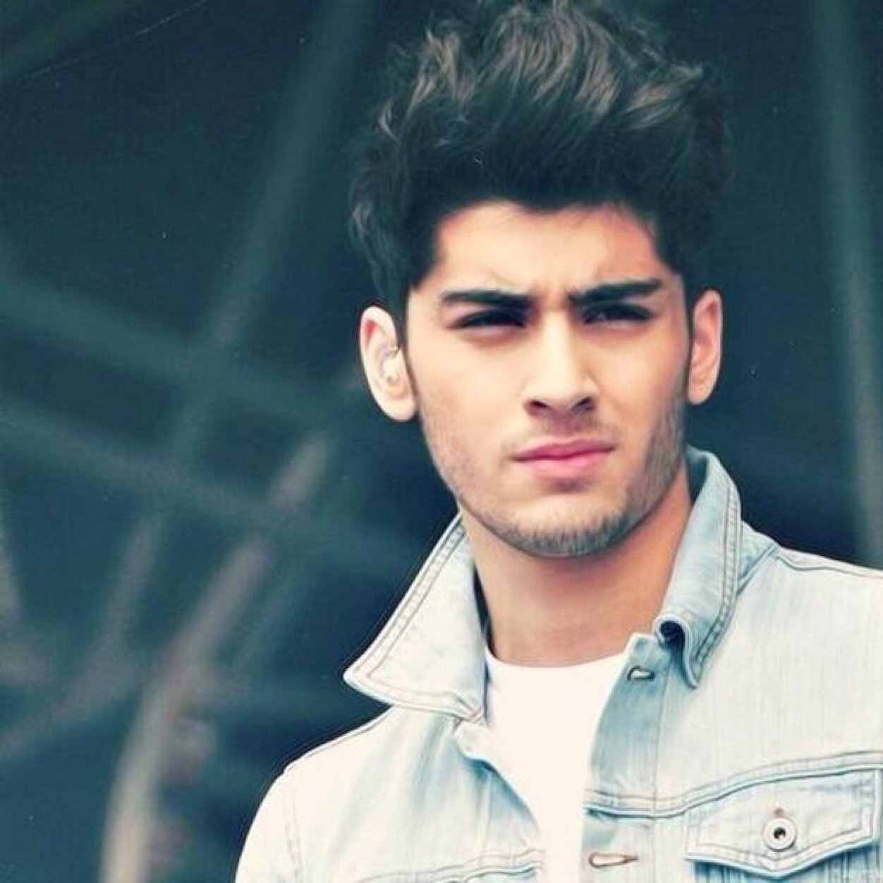 SELENAA#. MİLEY # EMİNEM.# RİRİ.# DEMİİ.# TAYLOR.# KATYY.# GAGA # ONE DİRECTİON # Zayn Malik ♥ Richie Rich efsane Samet değilde Sam denmesi daha güzel.