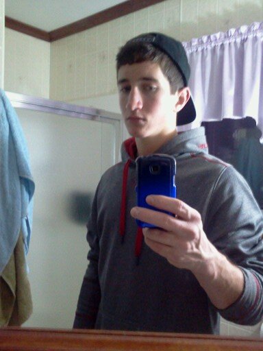 reubentroyer95's profile picture. 