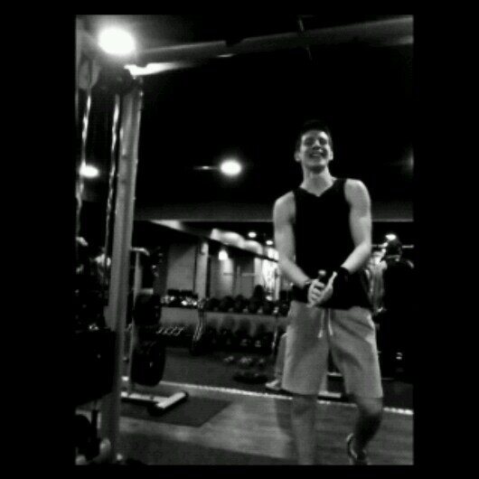 marclote77's profile picture. de lo bueno lo mejor y de lo mejor lo superor