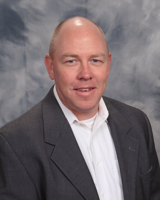 Commercial Finance Professional with experience in factoring, ABL, equipment finance and leasing, banking and trucking