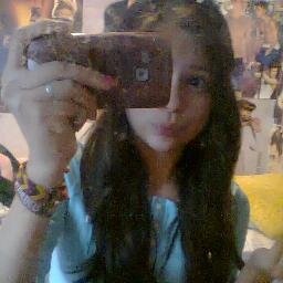 fumate la vida, enrrolla los problemas, enciende las ideas, traga las felicidades, aguanta las alegrias y espulsa la tristeza ;) :3 7u7