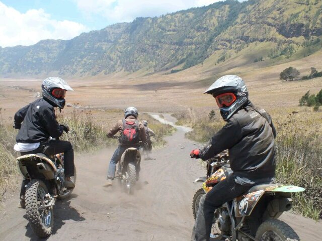 irwananeh's profile picture. berpetualang