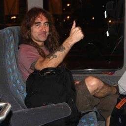 Twitter dedicado ao baixista do Iron Maiden. Parte integrante da page: https://t.co/OKMP0S1TcM