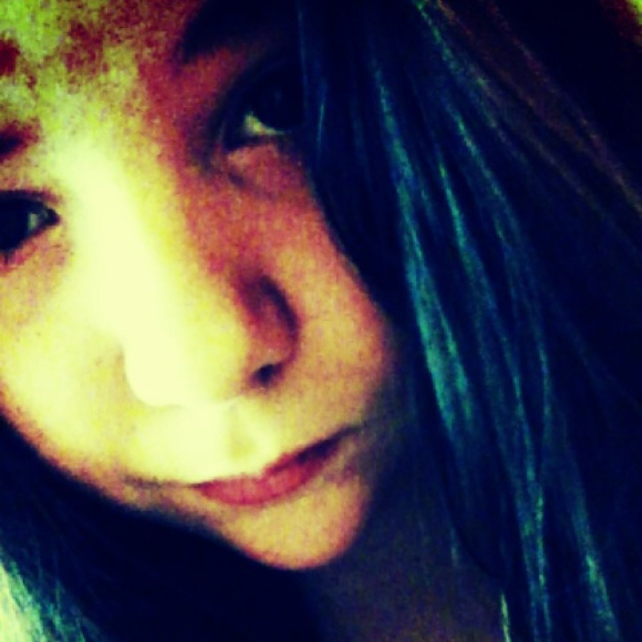 I love Harry potter.I am the slytherin princess i love draco malfoy.And my best friend is maddi fritts love ya