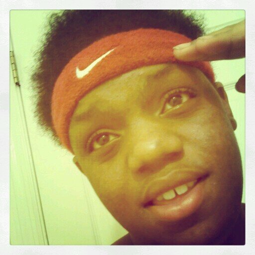 Young nigga turnin up!! Money is the Key