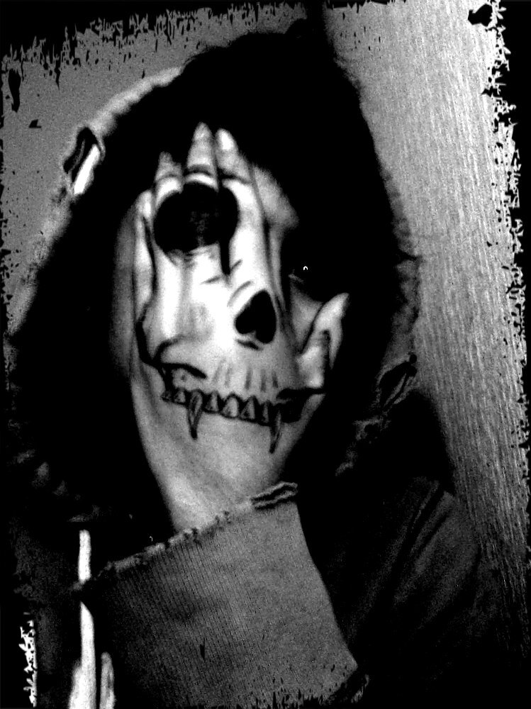 YoelElephantman's profile picture. no soy muy bueno con las palabras