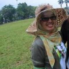 Mayasukakopi's profile picture. suka kopi, suka jln2 *jln kaki* , makan rujak, suka nanem pepohonan, mengulik sejarah, bljar filsafat, nulis yg g pernah kelar,