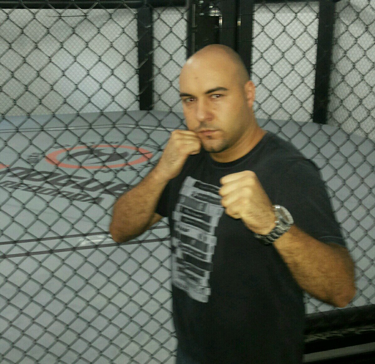 Tudo sobre MMA, análises das lutas, opinião, resenhas e muito mais! Osss!!