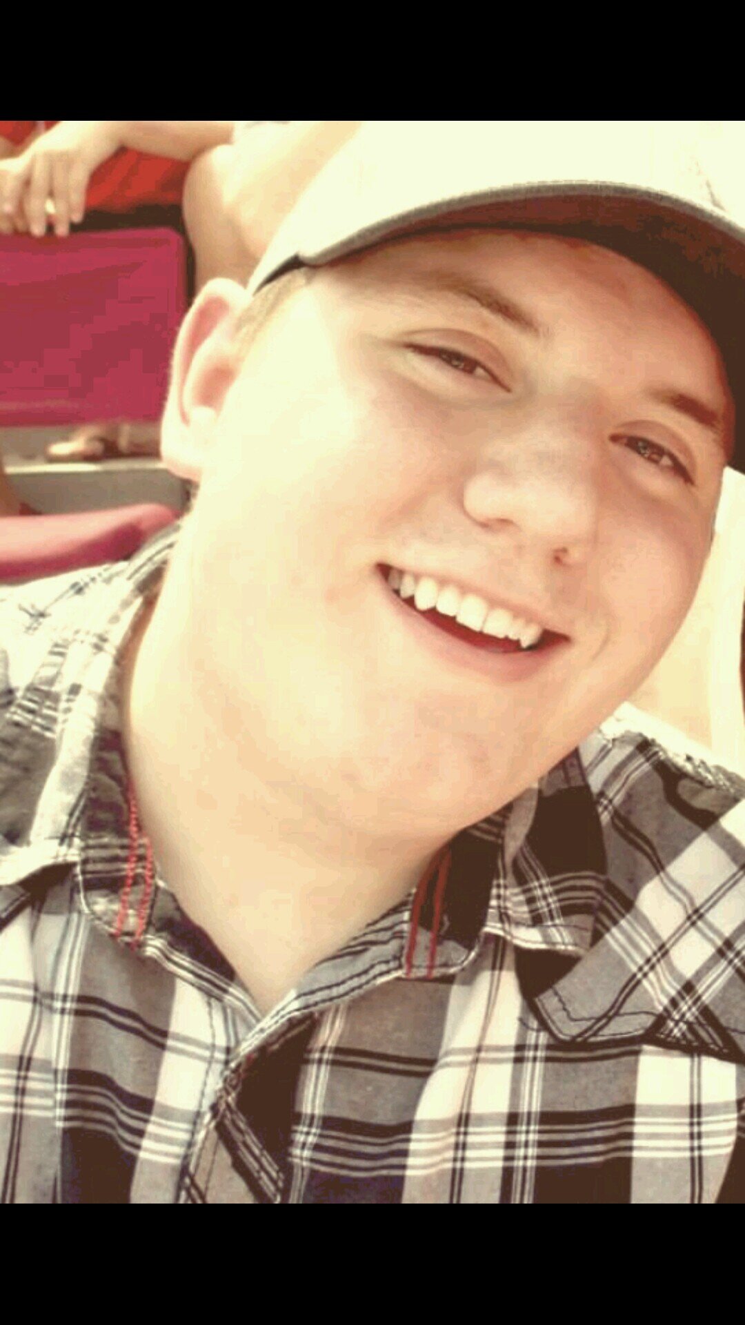 Thirty something, looking for truth and searching for knowledge.