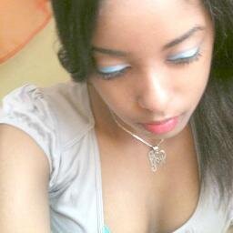 habla de Mii vida cuando la Tuya Sea Un ejemplo0 ahh loca Con el poeta callejero♥ Sii quieres conoserme :$ sigueme & Tesigo0 Mii fB! ;))
http://t.co/Xx2S57yMHo
