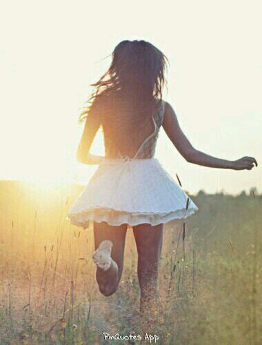 __teenlyfe_'s profile picture. Helping teens in 140 characters or less. I'll always be here for anyone