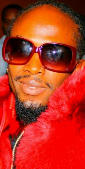 FOR MUSIC & MOVIES....REDONRED7@GMAIL SEX.....MONEY.....I AM DRUGS.... MY HUSTLE MAKE MY CITY AMAZING.....