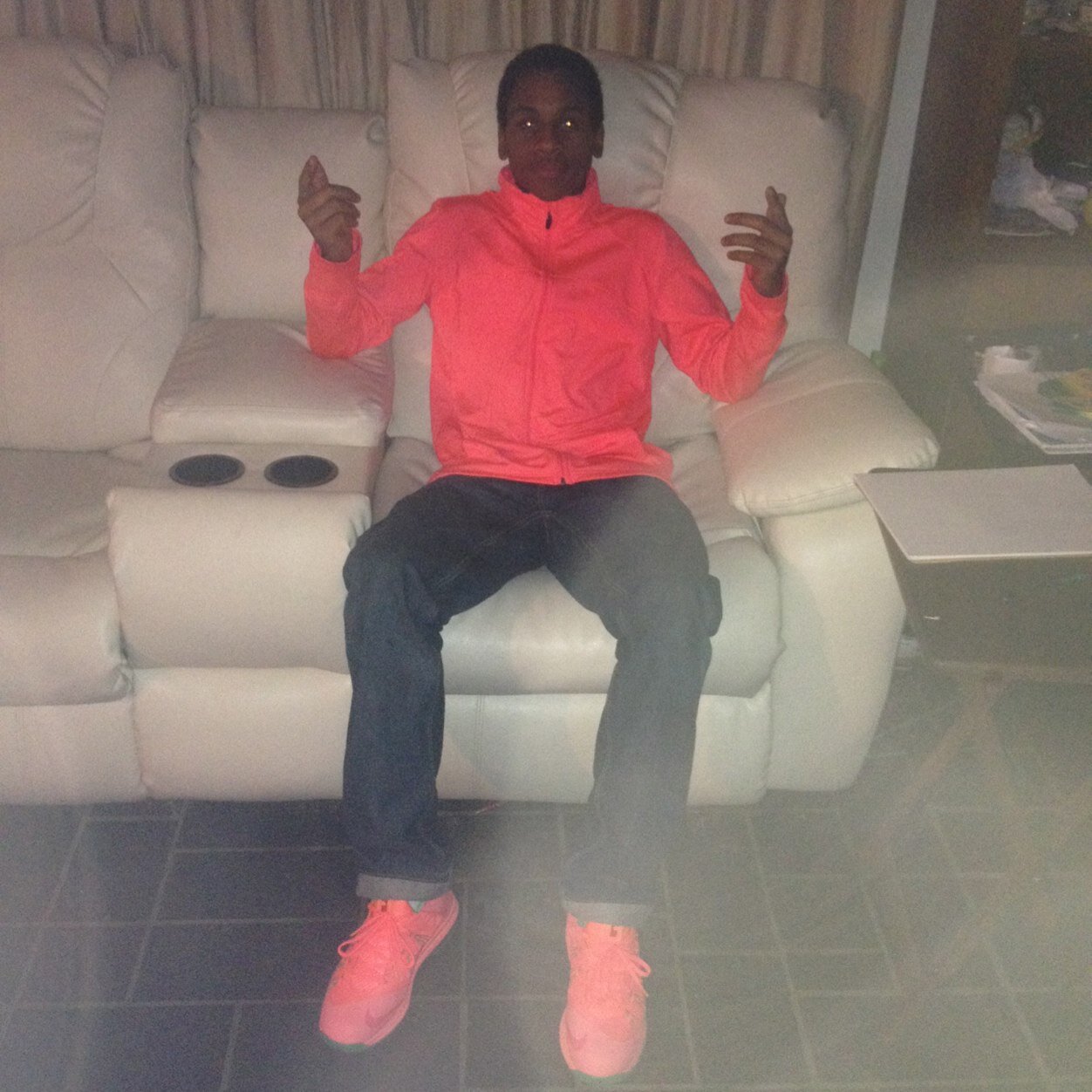 My name Tim. I be hooping on these lame niggas. i like to turn up fwm!!!!
