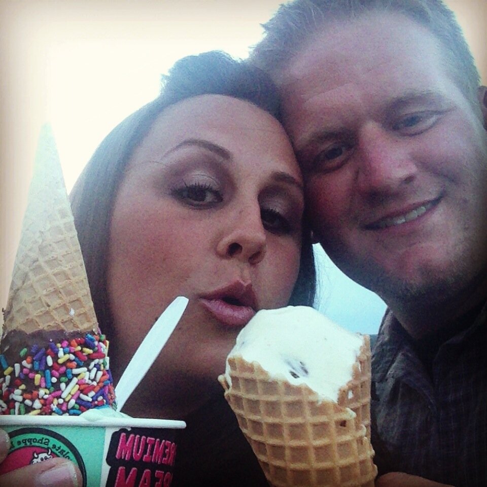 mklingberg621's profile picture. Wife. Puppy mom. Kindergarten teacher. Coffee addict. Wine-o. Shopaholic. Avid reader. Homebody.