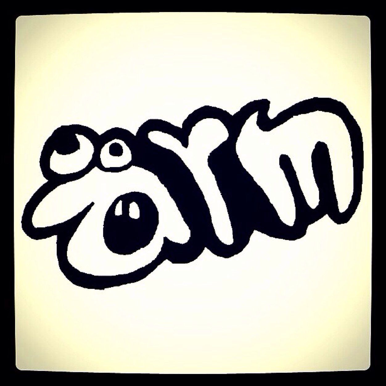 大阪発！ROCKband、armのofficialTwitterアカウントです。LIVE情報など、色々呟きます！フォローミー！アイコンはうぶ作(@mnkm69) Vo&Gt Hisaya Ba&Cho kenny Dr wa-kun