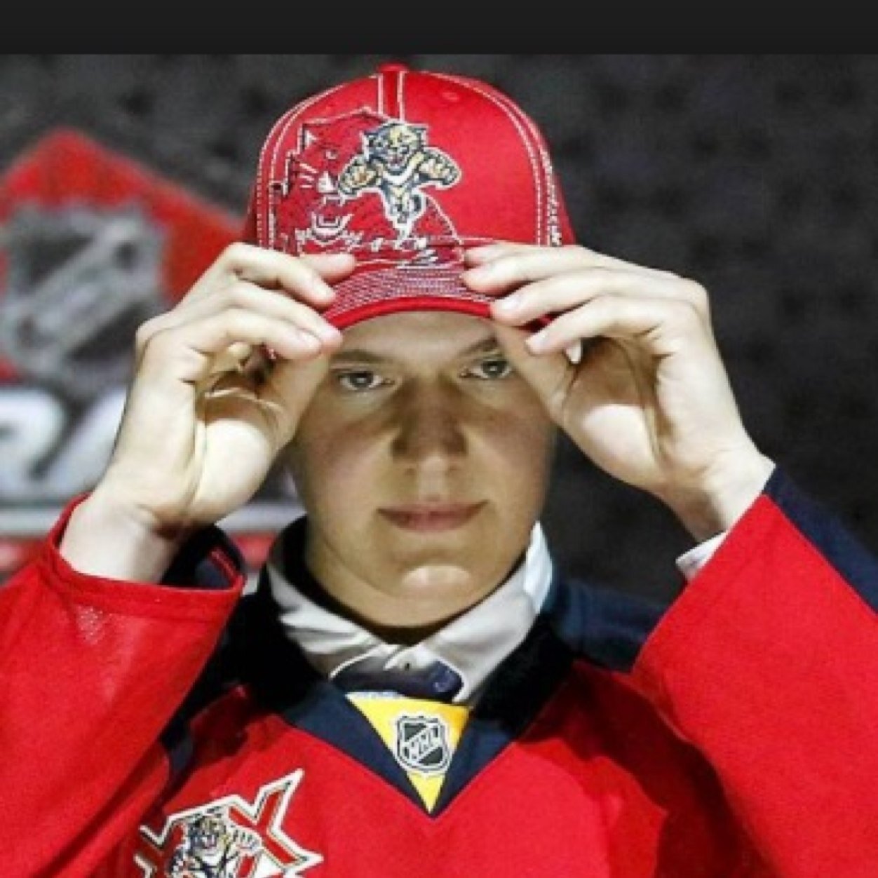 Barkov_Ego's profile picture. Aleksander Barkov #16 for the Florida Panthers 
*Im Not Actually Barkov*