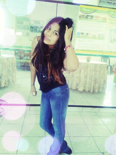 ★ Acuna Matata!!  Vive y se feliz ♥ Smiler Seguime y te sigo :3 ♡