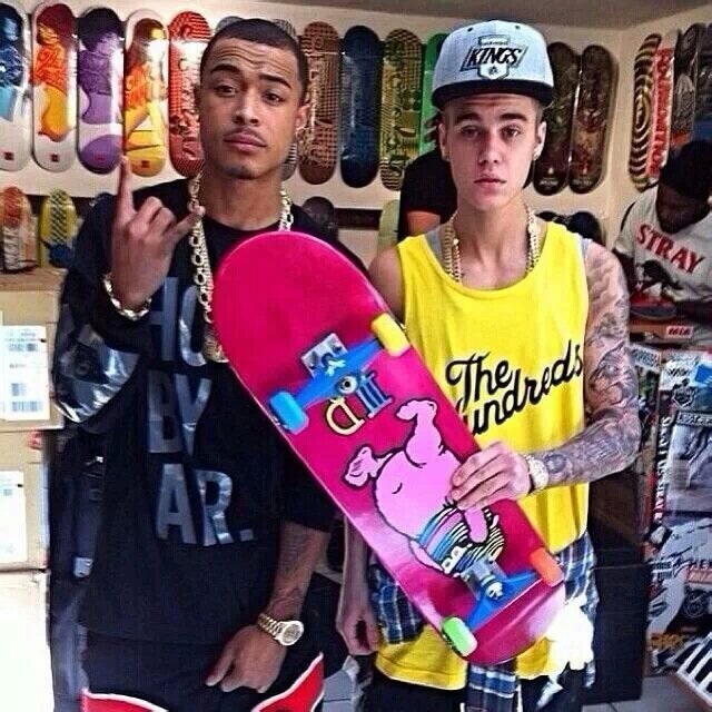 @justinbieber. Im here for u Justin.